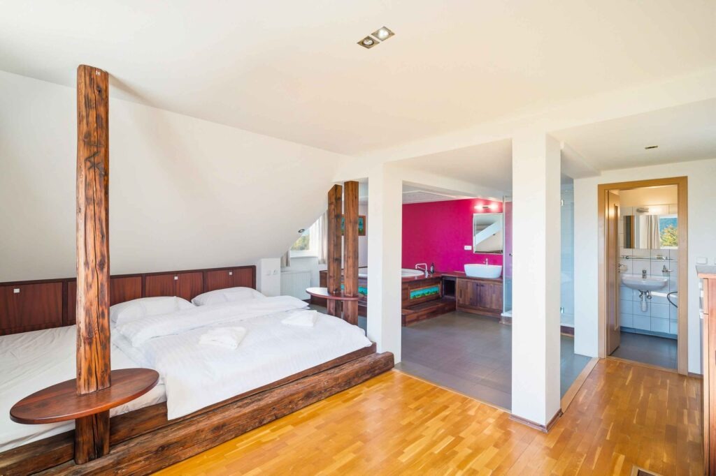 Apartman_KING_251008_MTS_7865-small